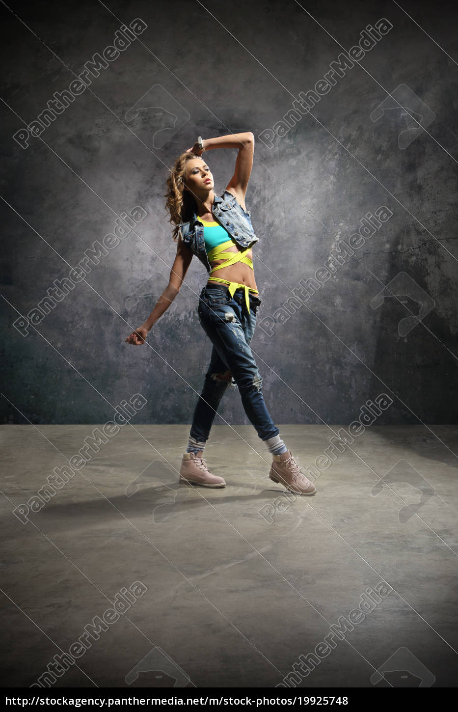 dancer in a pose of modern dance jazz beautiful young - Royalty free photo  #19925748 | PantherMedia Stock Agency