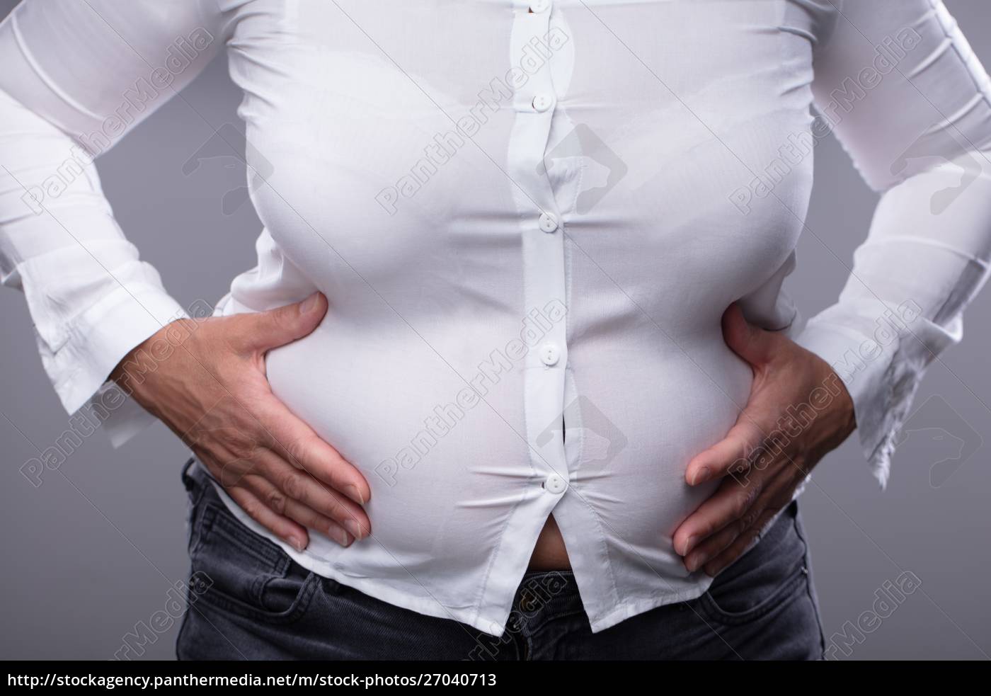 Mulher Gorda com camisa muito pequena - Stockphoto #27040713 | Banco de  Imagens Panthermedia